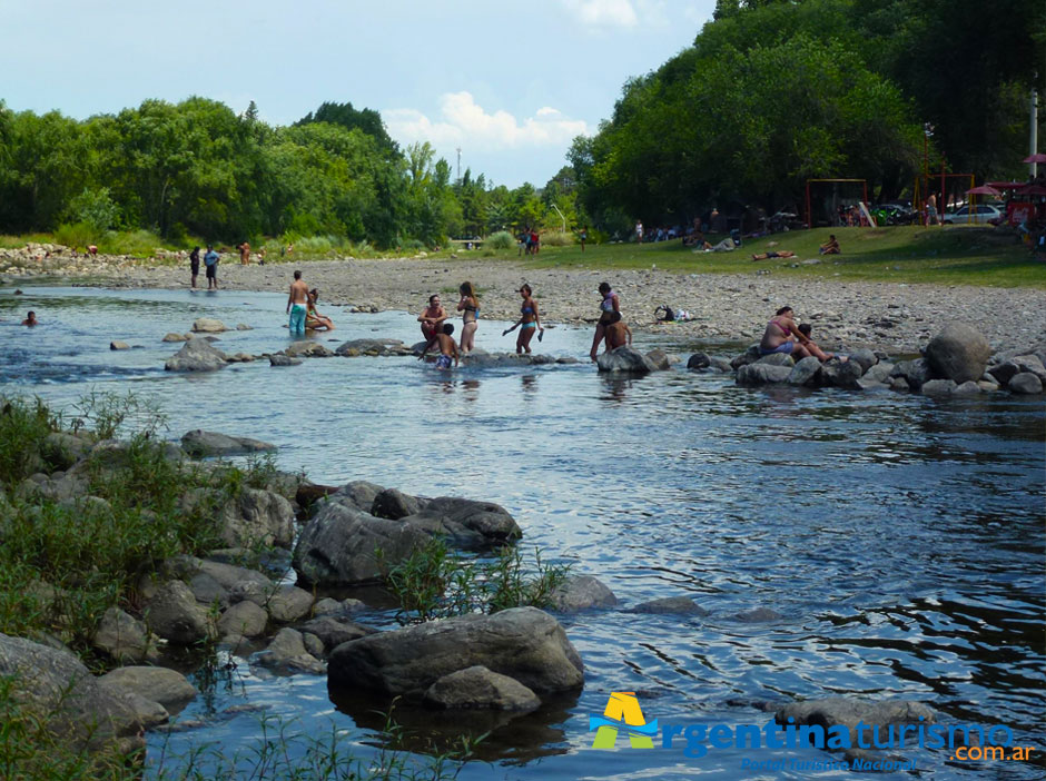 Playas y Balnearios de Amboy - Imagen: Argentinaturismo.com.ar