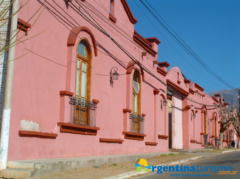 La Ciudad de Anillaco - Imagen: Argentinaturismo.com.ar