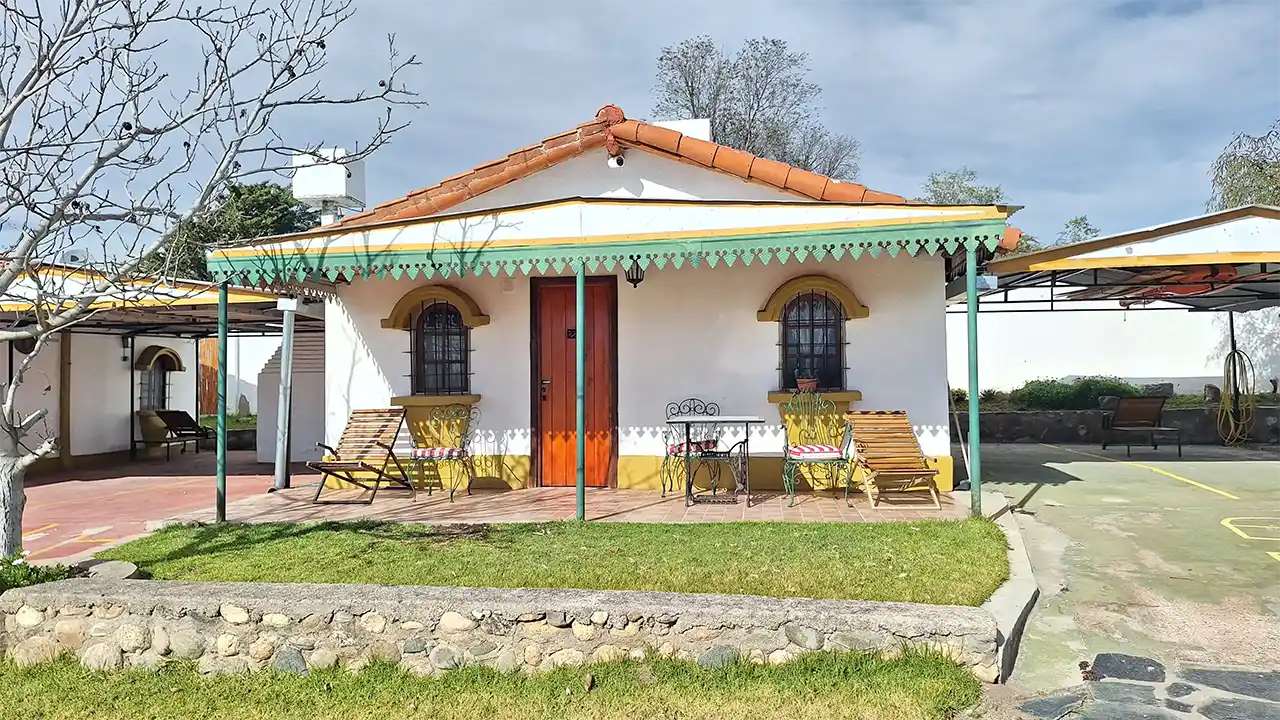 Caba�as Cerro Colonial