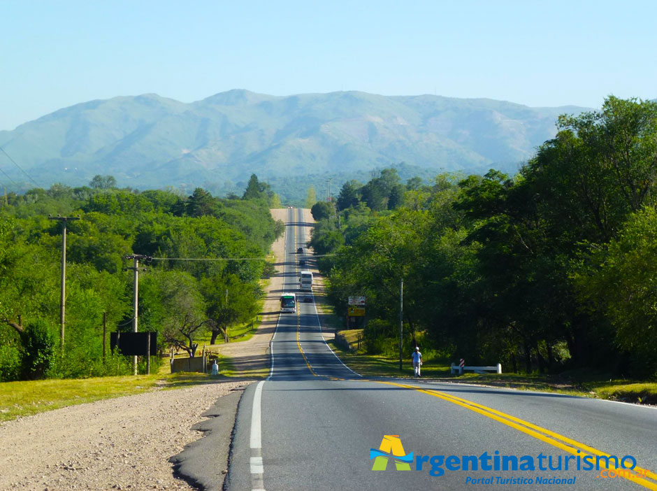 La Ciudad de Casa Grande - Imagen: Argentinaturismo.com.ar