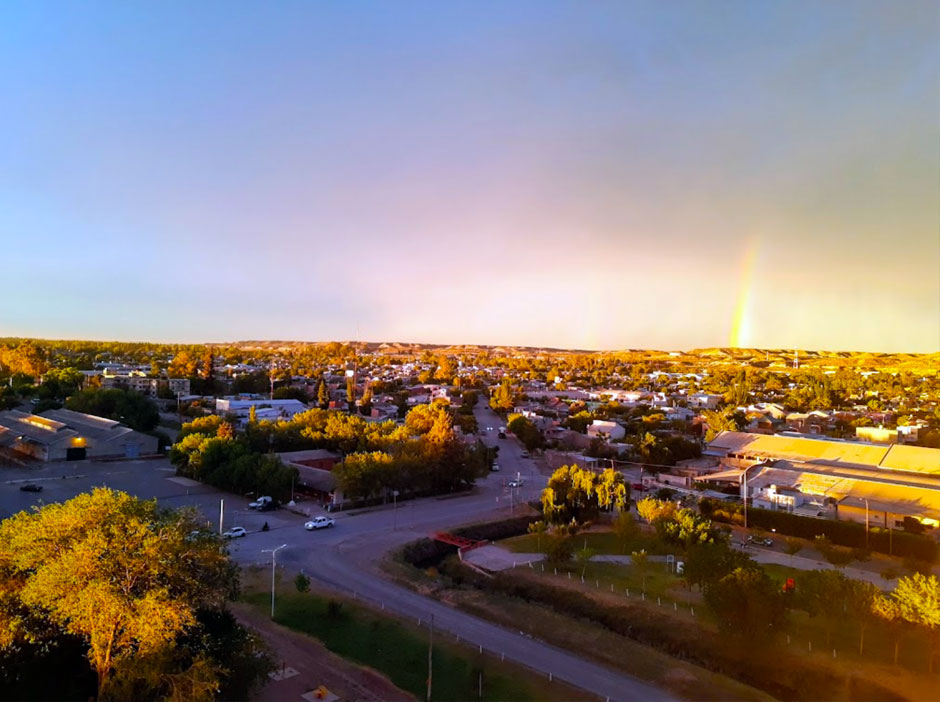 La Ciudad en Cinco Saltos - Imagen: Argentinaturismo.com.ar