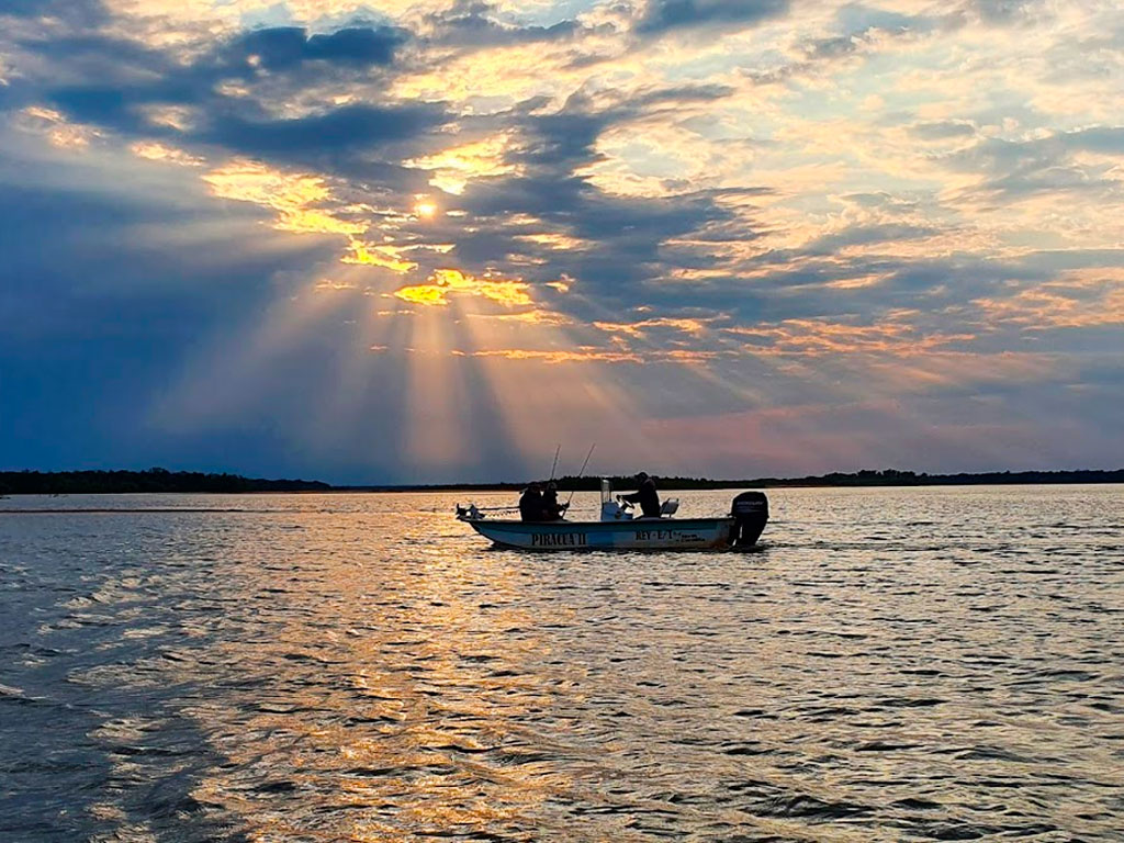 Pesca Deportiva en Florencia - Imagen: Argentinaturismo.com.ar