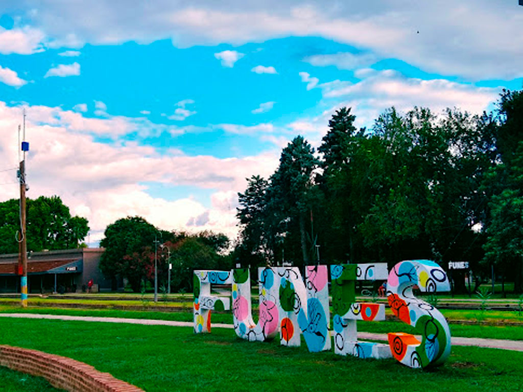 Turismo Activo de Funes - Imagen: Argentinaturismo.com.ar