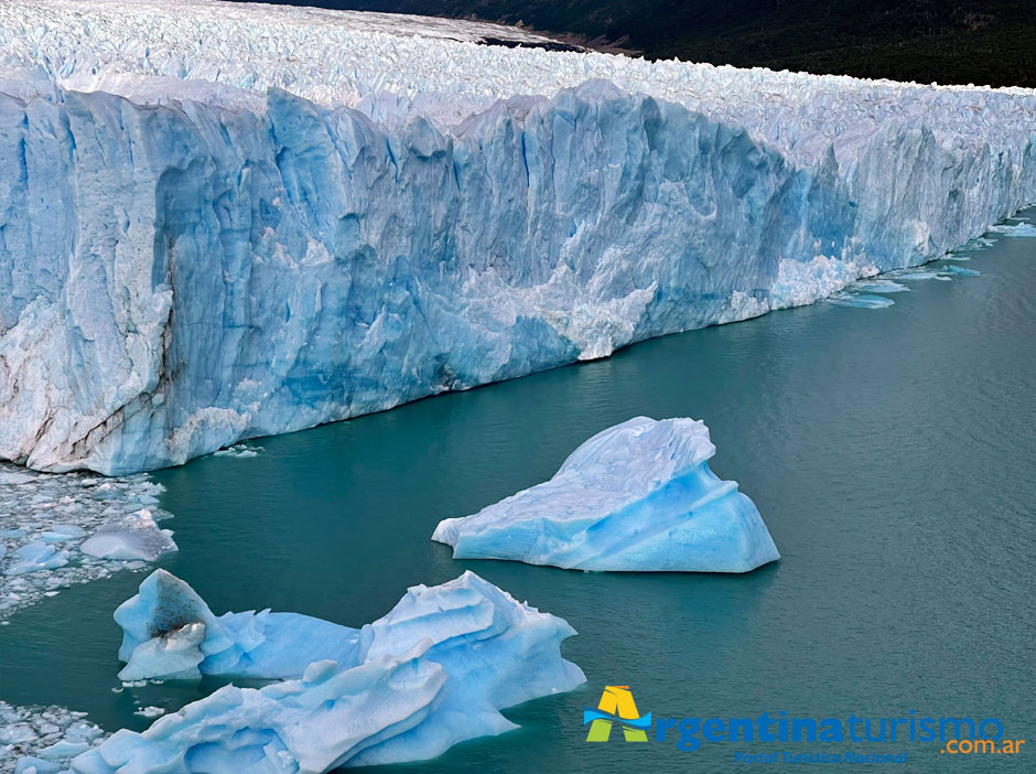 Turismo en Glaciar Perito Moreno - Imagen: Argentinaturismo.com.ar