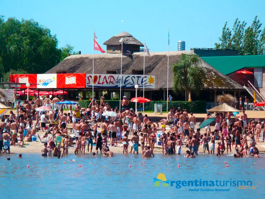Playas y Balnearios de Gualeguaych� - Imagen: Argentinaturismo.com.ar
