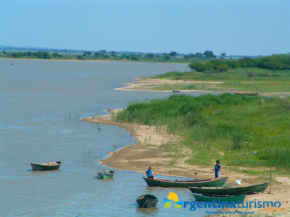 Pesca en Helvecia - Imagen: Argentinaturismo.com.ar