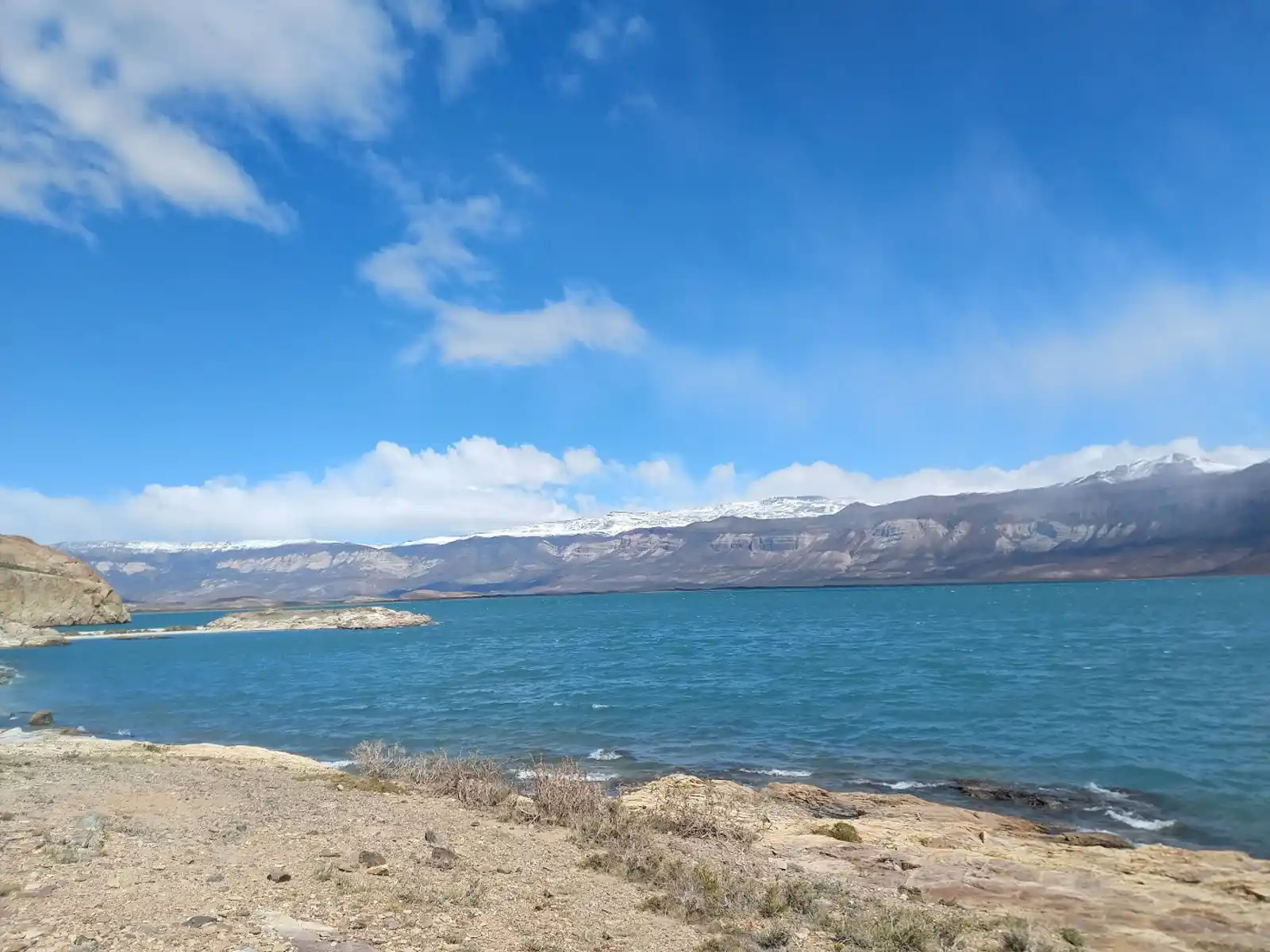 Pesca deportiva en Lago Posadas, Santa Cruz