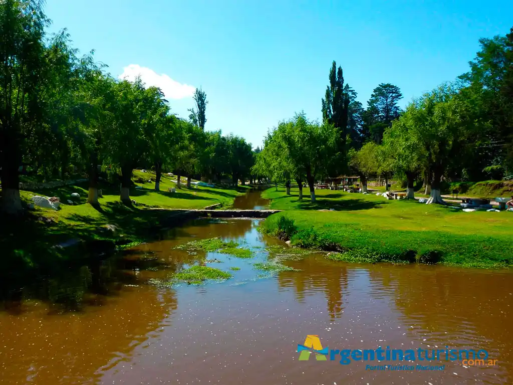 Playas y Balnearios de Huerta Grande - Imagen: Argentinaturismo.com.ar
