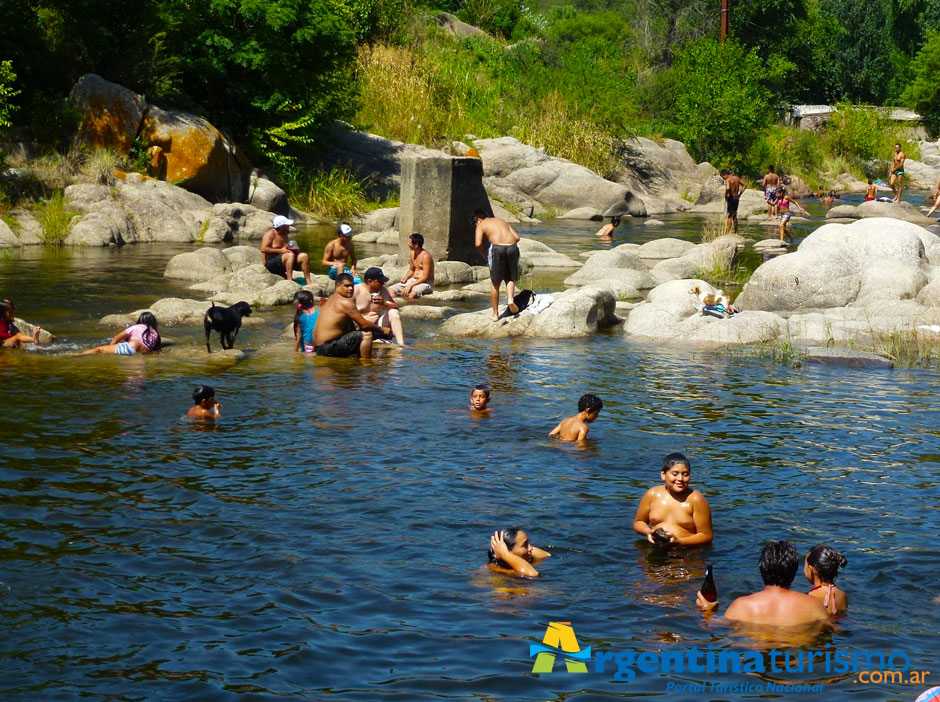 Playas y Balnearios de La Calera - Imagen: Argentinaturismo.com.ar