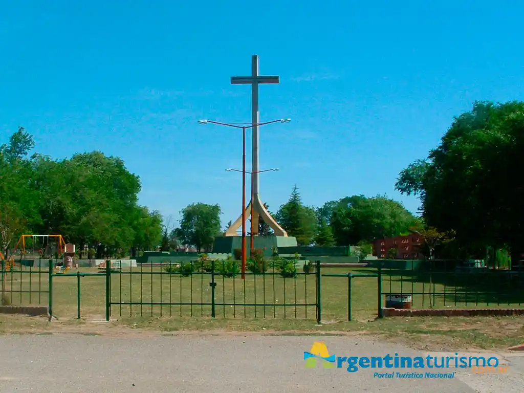 La Ciudad de La Cruz - Imagen: Argentinaturismo.com.ar