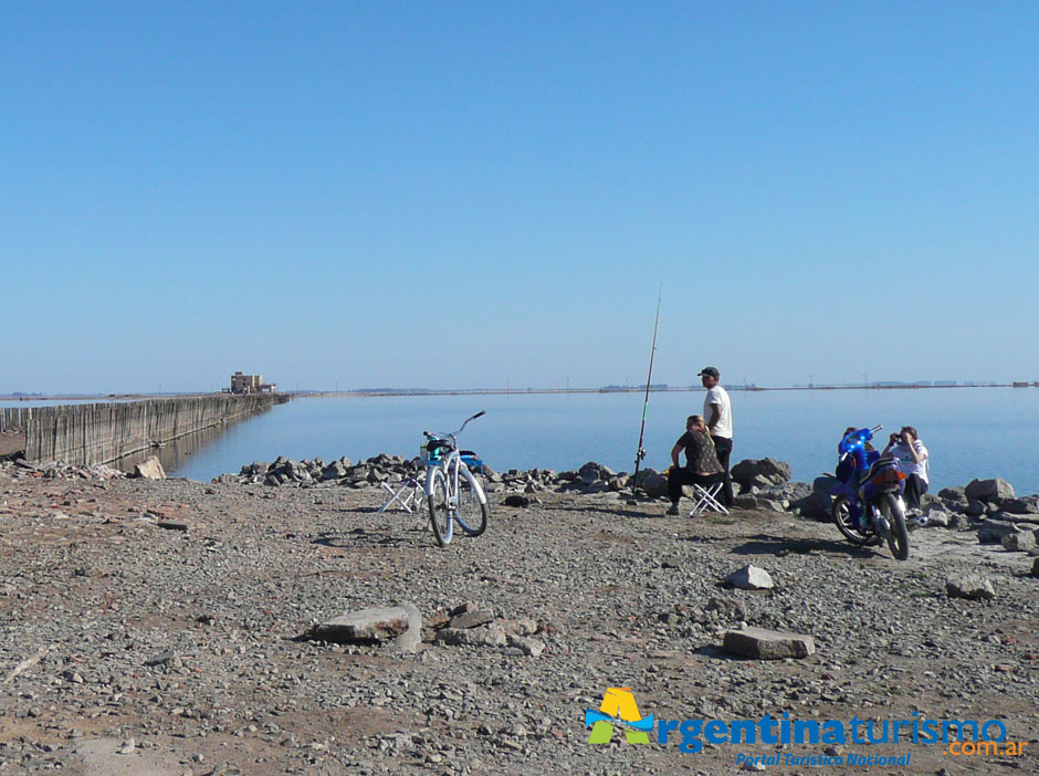 Pesca Deportiva de Melincue - Imagen: Argentinaturismo.com.ar