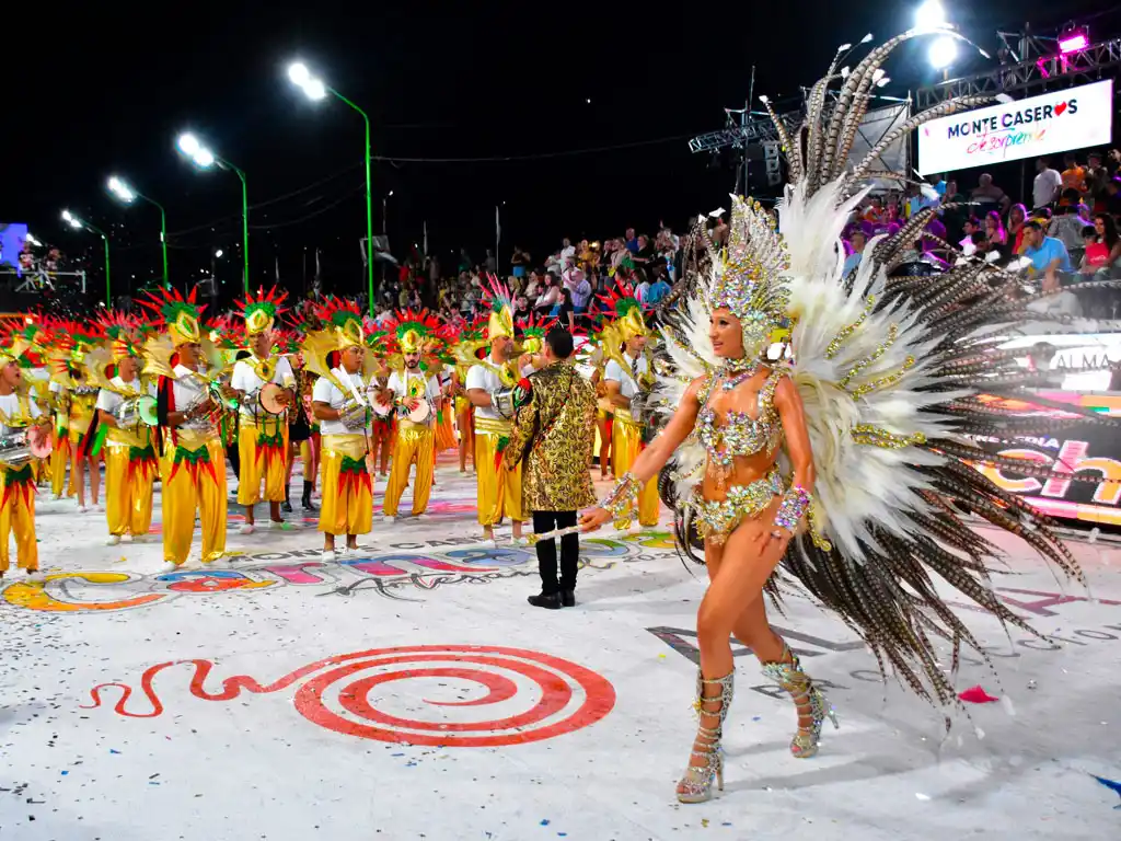 Carnaval de Monte Caseros - Imagen: Argentinaturismo.com.ar