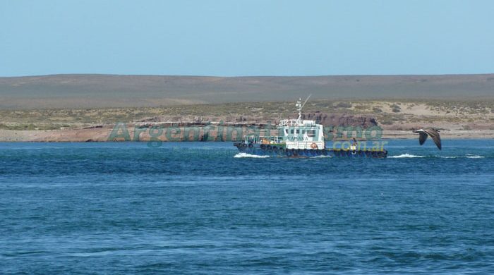 Embarcacion en Puerto Deseado