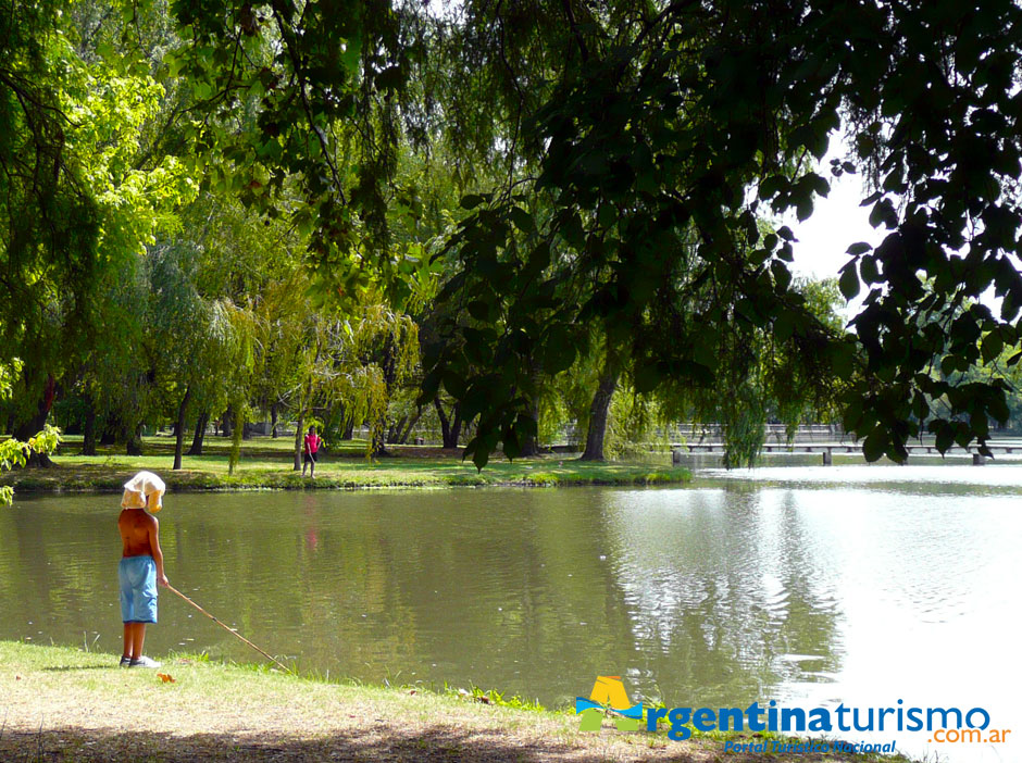 Pesca Deportiva en Nueve de Julio - Imagen: Argentinaturismo.com.ar