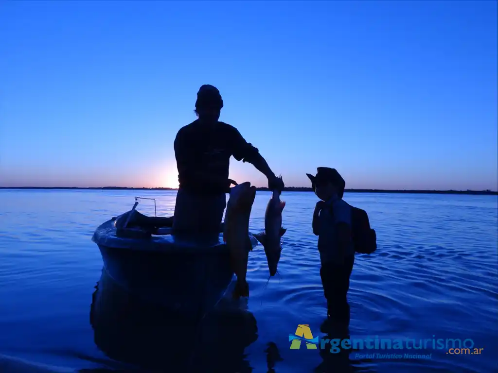 Pesca deportiva en el río Paraná, Entre Ríos