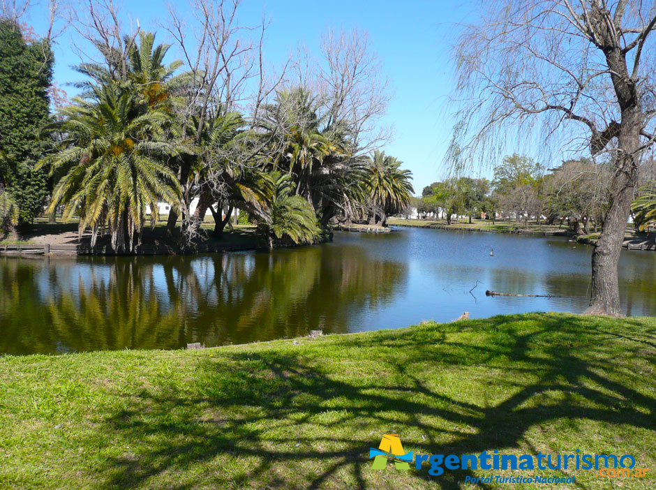 Pesca Deportiva en Pehuaj - Imagen: Argentinaturismo.com.ar