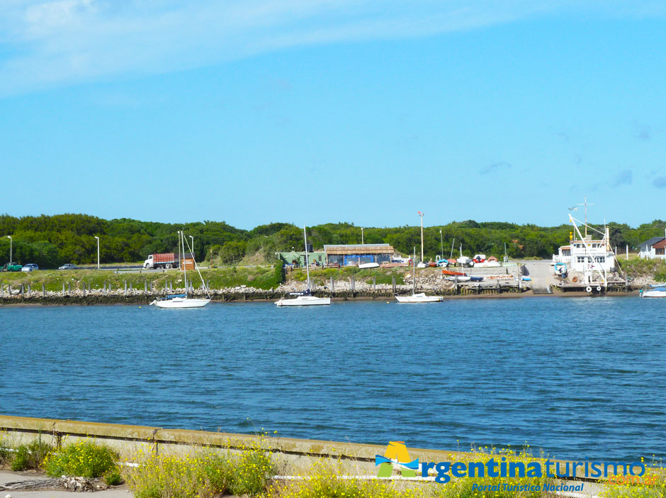 Playas y Balnearios en Quequn - Imagen: Argentinaturismo.com.ar