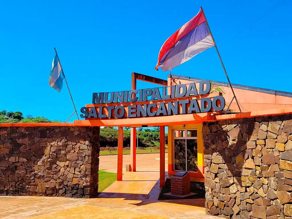 Turismo Activo en Salto Encantado