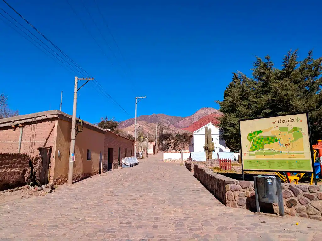 La Ciudad de Uquia - Imagen: Argentinaturismo.com.ar