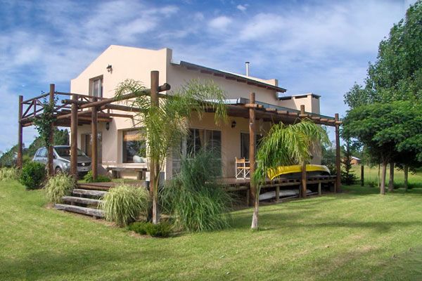 Caba�a Paraiso del Lago