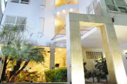 Parra Hotel y Suites