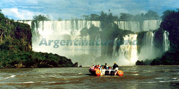Puerto Iguaz�, Misiones