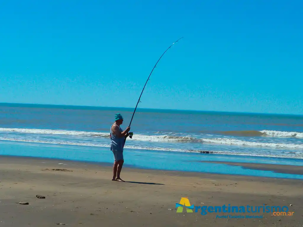 Pesca Deportiva de Villa El C�ndor - Imagen: Argentinaturismo.com.ar