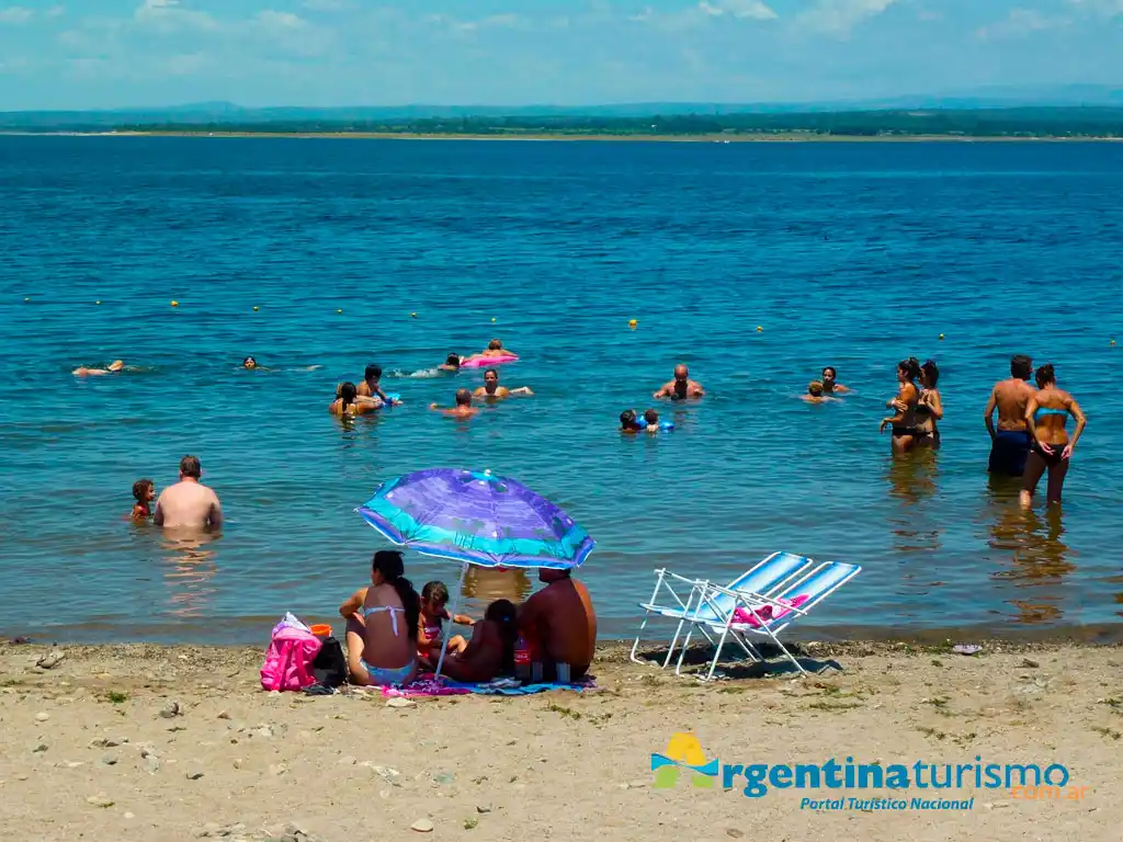 Playas y Balnearios de Villa Rumipal
